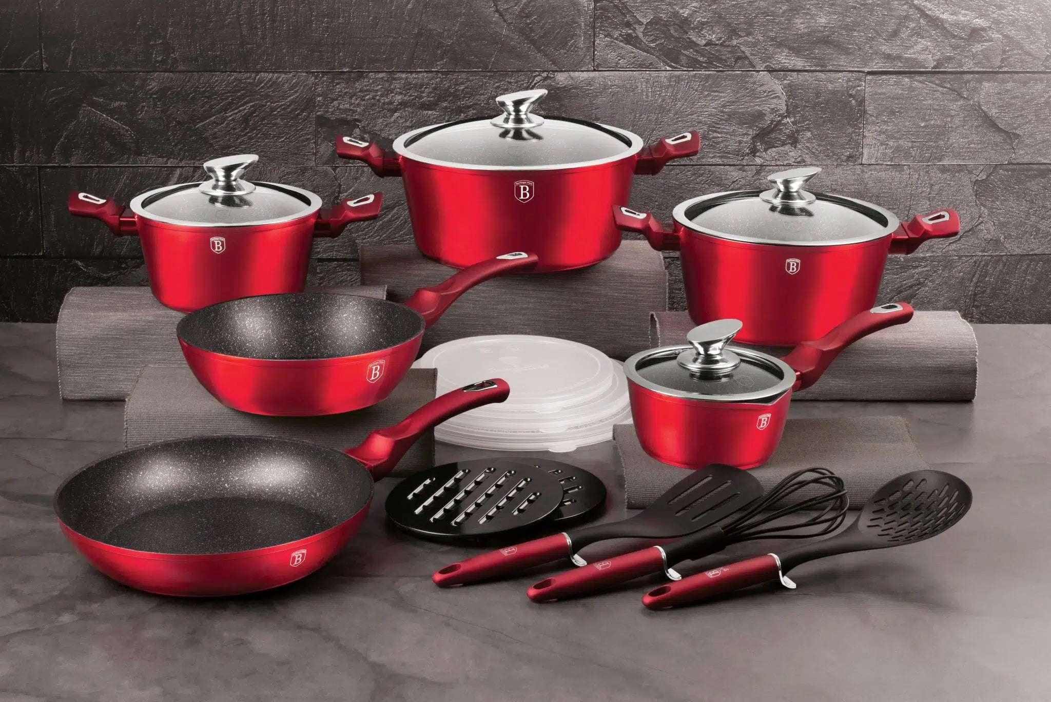 Berlinger Haus 18 - Piece Cookware Set | BH7035 | Metallic Burgundy Collection | Non - Stick & Induction Ready - Hochwertige Küchenprodukte | High Quality Kitchen Product | UrbanHaus