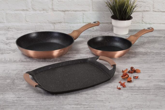 Berlinger Haus BH - 1669 – Frying Pan Set | Rose Gold Collection | Premium Marble Non - Stick & Induction Ready - Hochwertige Küchenprodukte | High Quality Kitchen Product | UrbanHaus