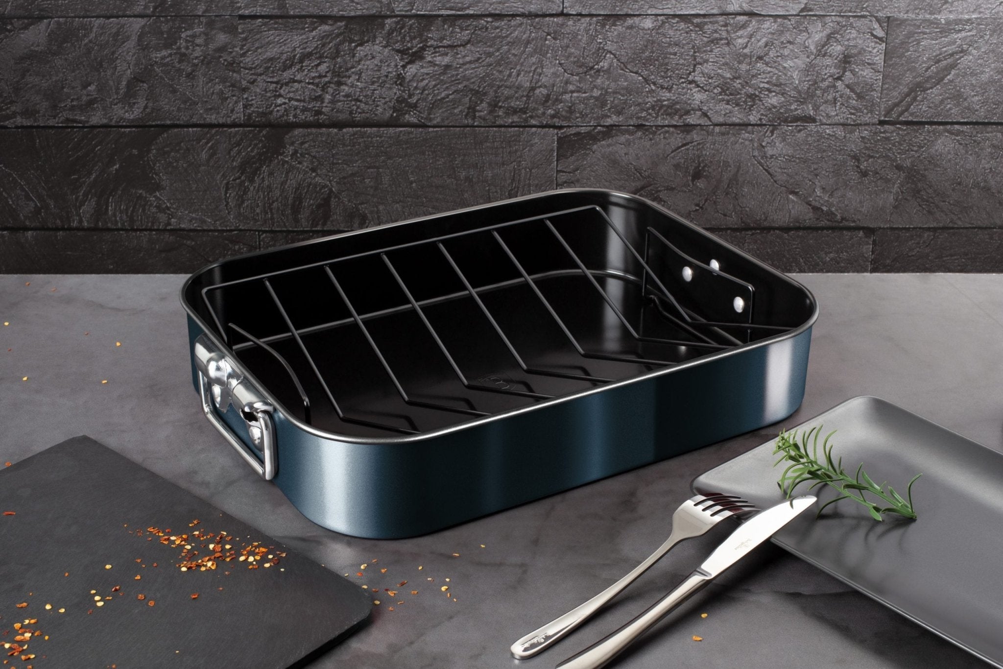 Berlinger Haus BH - 7850 Aquamarine Roasting Pan with Rack – The Perfect Roasting Essential! - Hochwertige Küchenprodukte | High Quality Kitchen Product | UrbanHaus